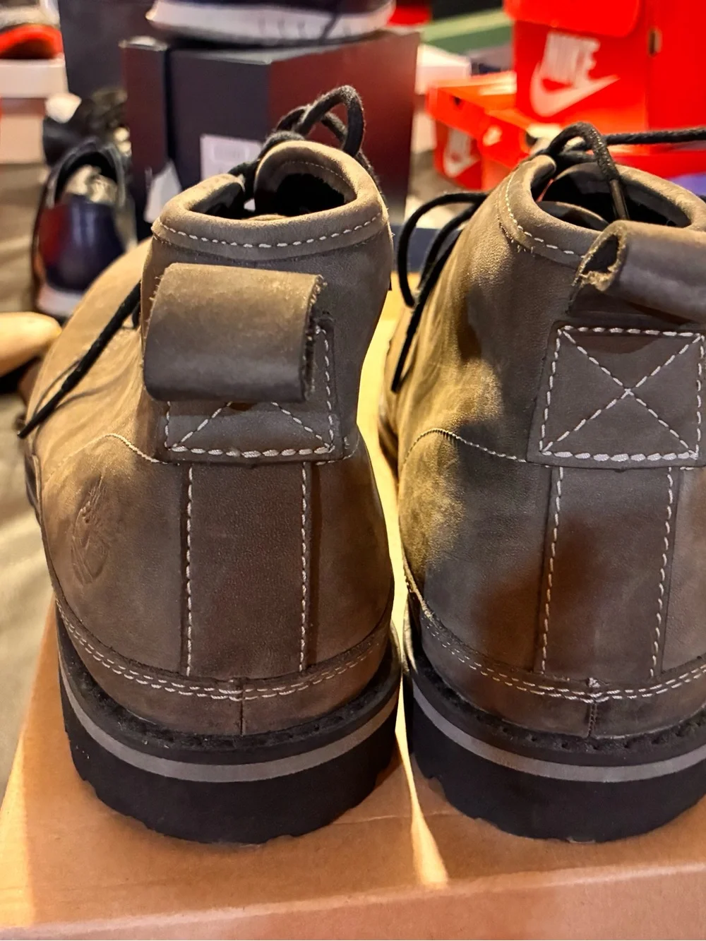 Men's Suede Lace-Up Desert Boots in Taupe